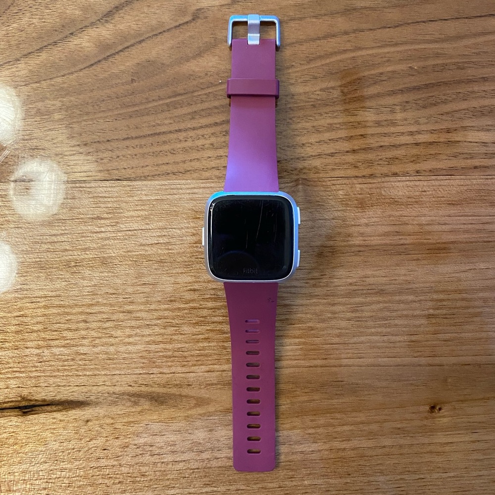 Fitbit Versa Smart Watch